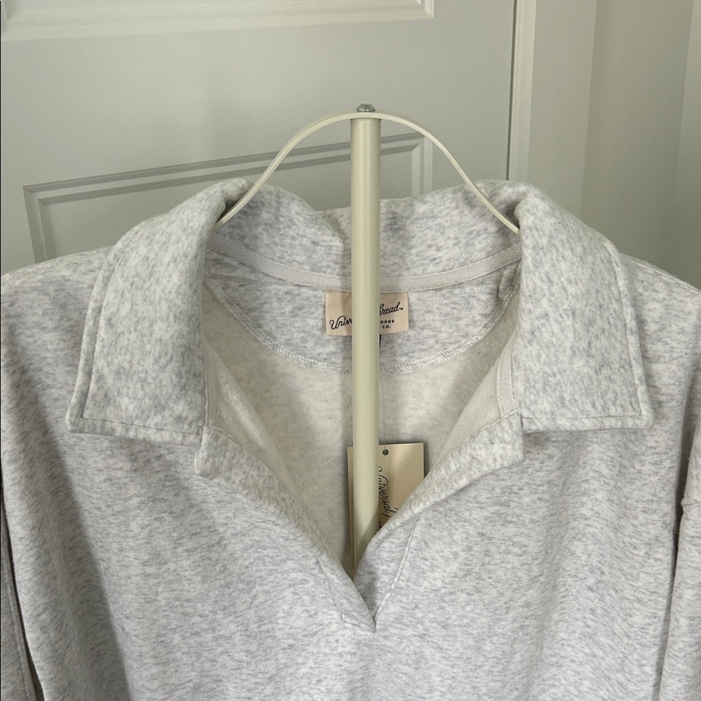 NWT Universal Thread Light Gray Pullover Polo Swe… - image 2